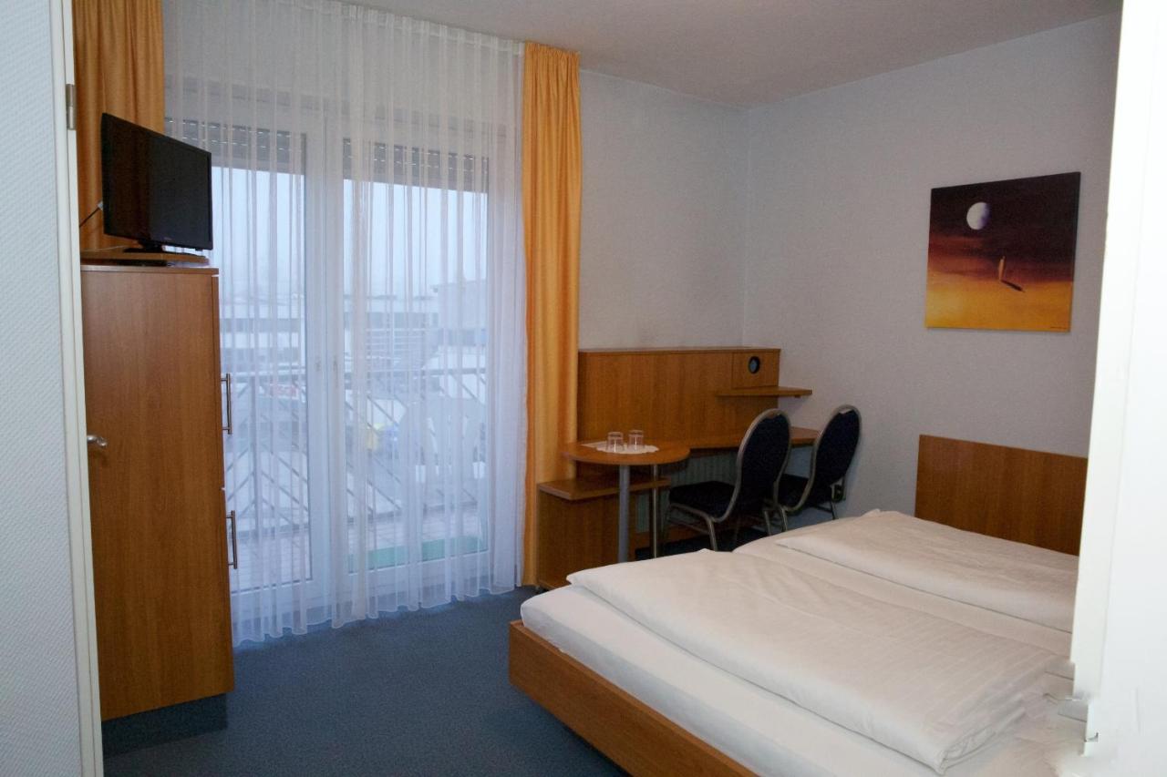 Svg Hotel Kalimera Ludwigshafen am Rhein Esterno foto